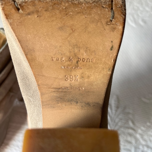 Suede booties - Picture 5 of 8